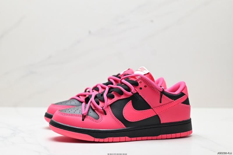 Nike Dunk Shoes